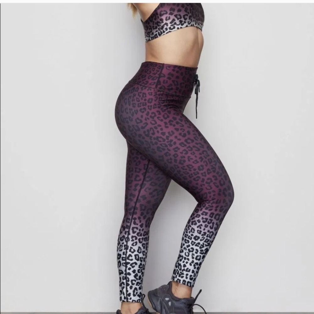 Good American leopard high waisted leggings